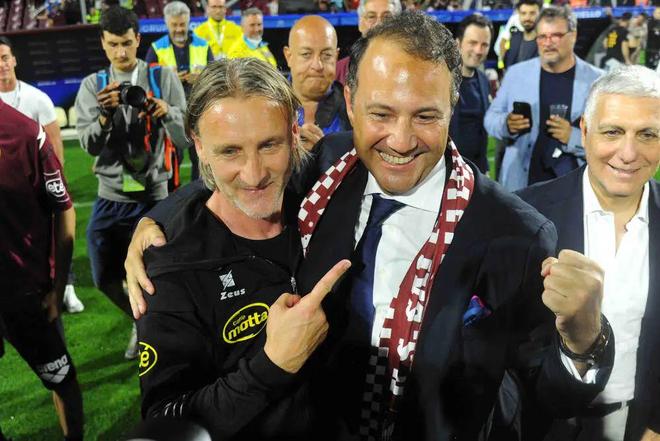 够在转会费 够在转会费