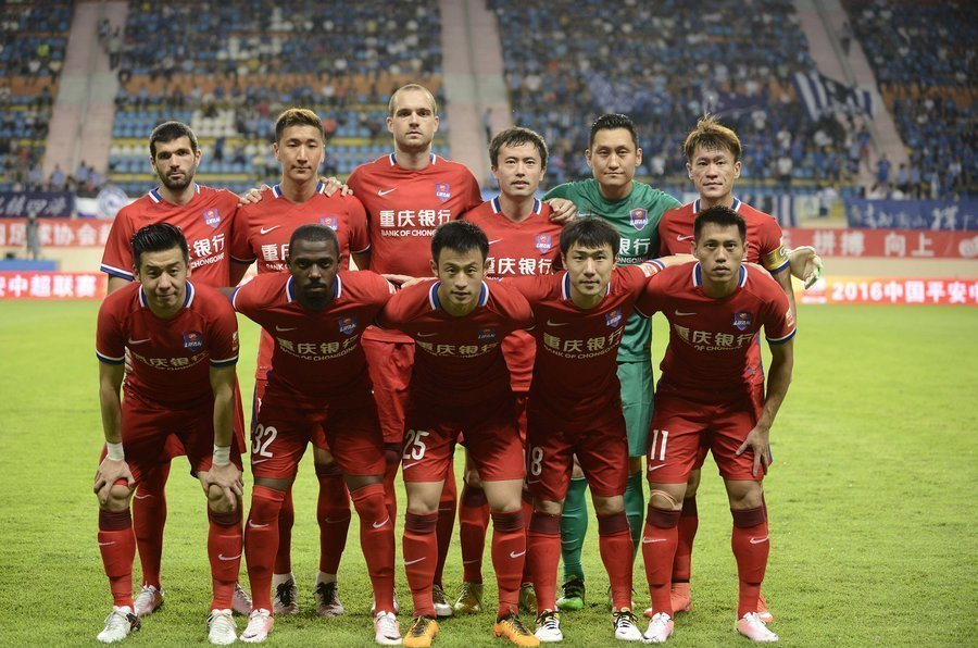 一名裁判因 一名裁判因