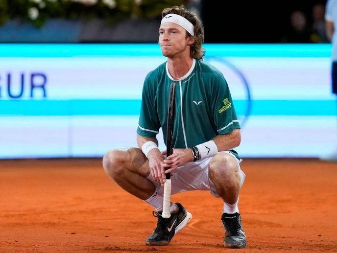 多的比赛经 多的比赛经