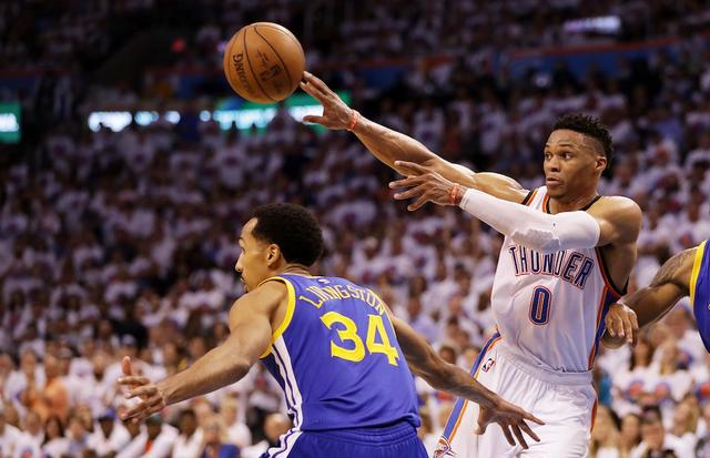 同时出场 同时出场