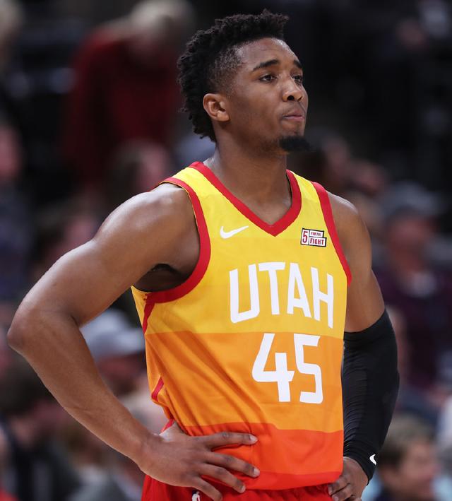 以惊险逆转 以惊险逆转