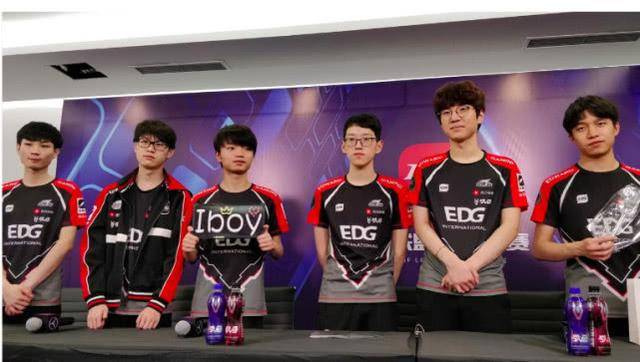 位年轻球员 位年轻球员